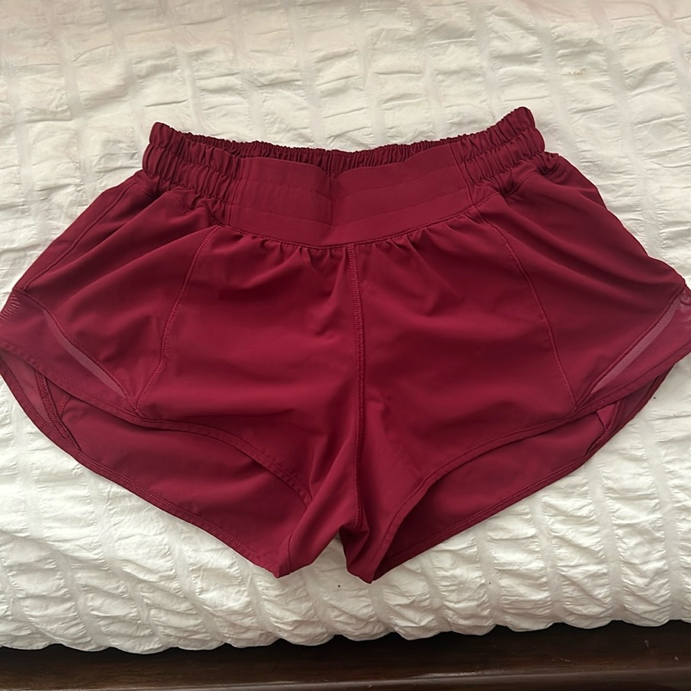 Lululemon hotty hots